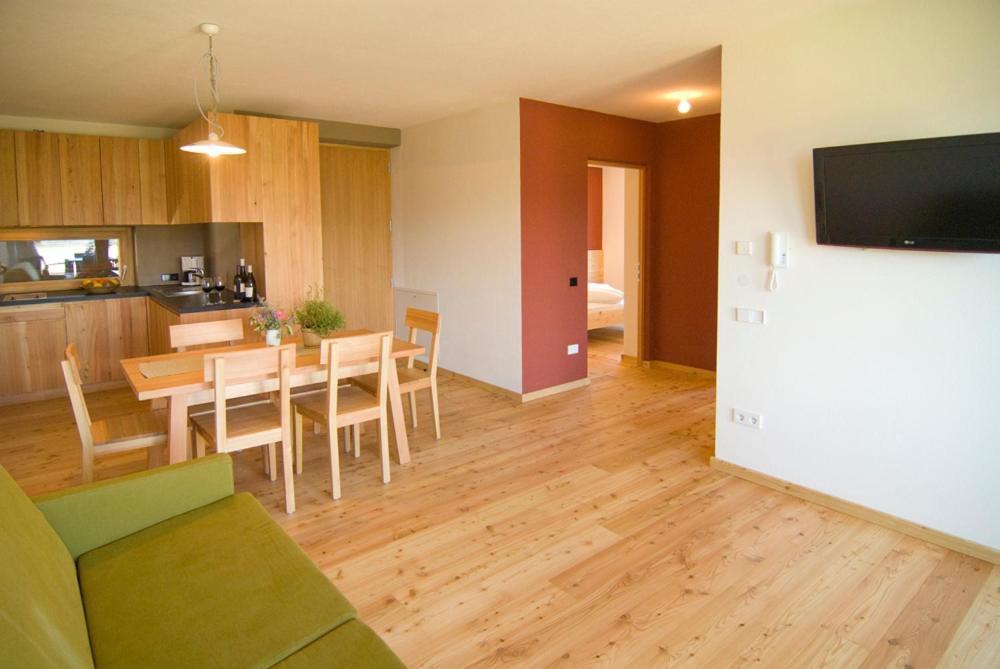 Apartament Biobauernhof St. Quirinus Caldaro Zewnętrze zdjęcie